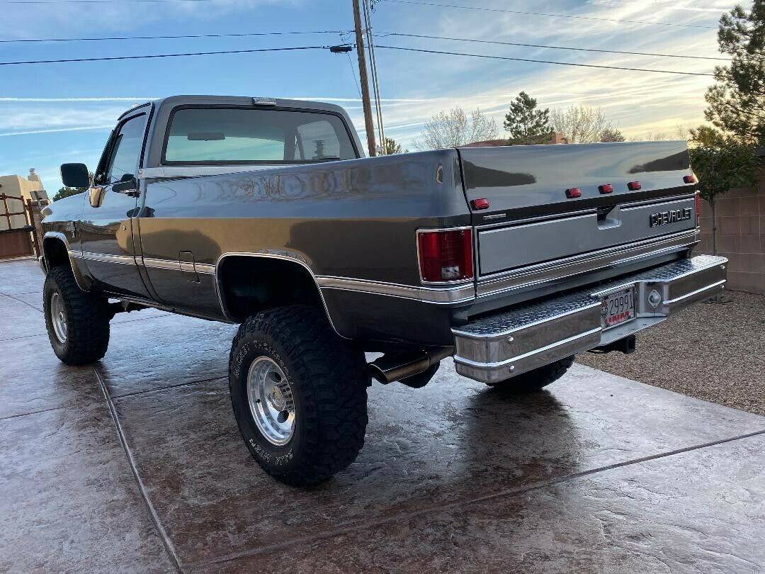 1987 Chevrolet Silverado 1500 Crew Cab Pickup
