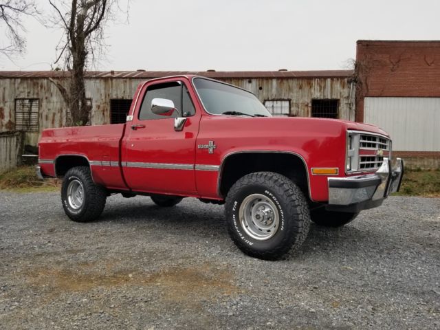 1987 Red Chevrolet Silverado 1500 Standard Cab Pickup