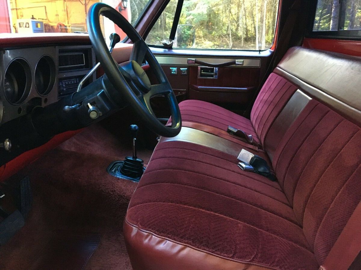 1987 Red Chevrolet Silverado 3500 Standard Cab Pickup