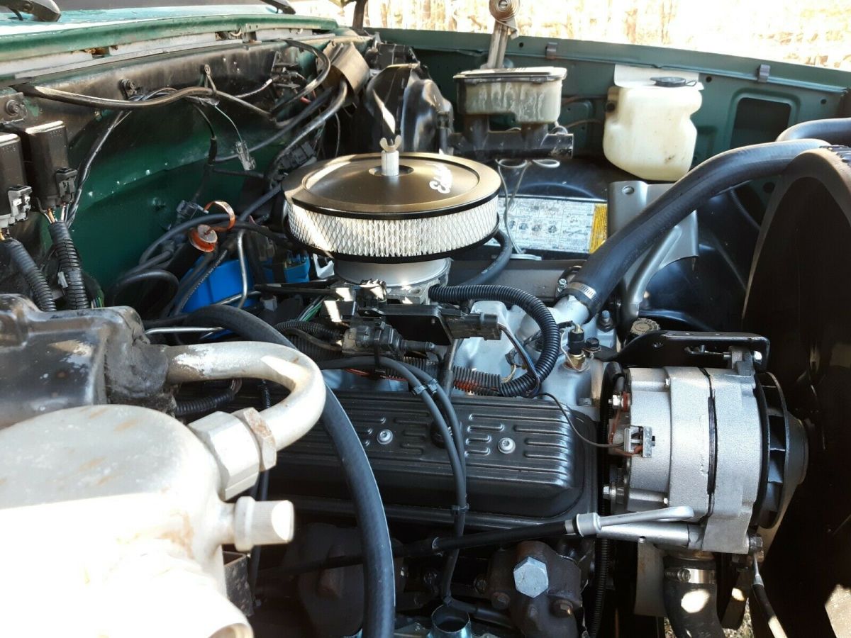 1987 Blue Chevrolet C/K Pickup 1500 Standard Cab Pickup