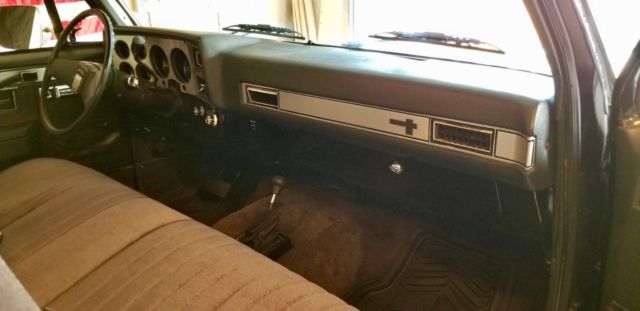 1987 Black Chevrolet C/K Pickup 1500 Standard Cab Pickup