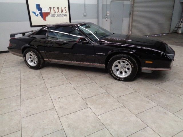 1987 Black Chevrolet Camaro