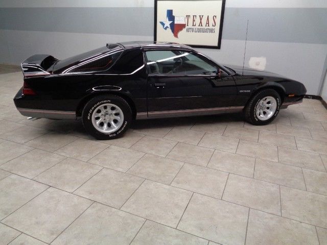 1987 Black Chevrolet Camaro
