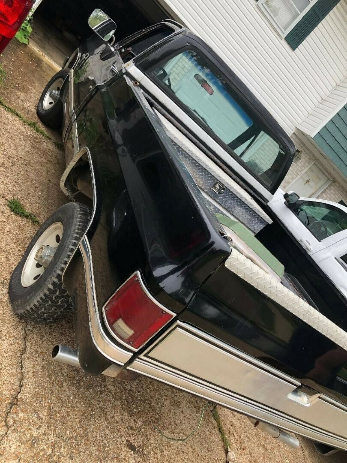 1987 Black Chevrolet Silverado 1500 Pickup (Truck)
