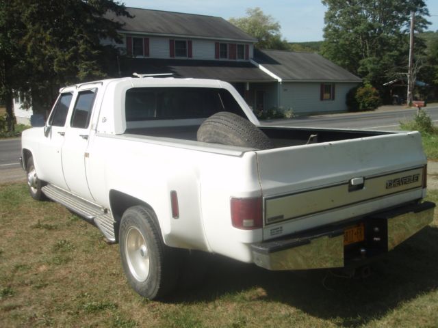 1987 Blue Chevrolet Silverado 3500 Crew Cab Pickup