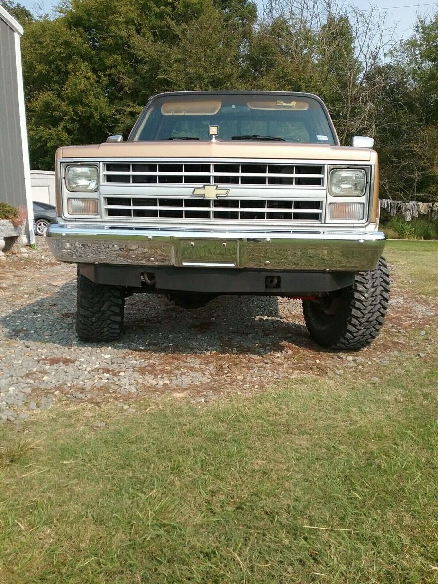 1987 Chevrolet V10 Pickup