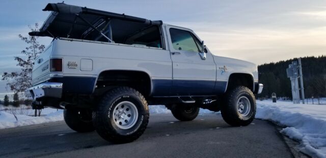 1987 White Chevrolet Blazer Convertible