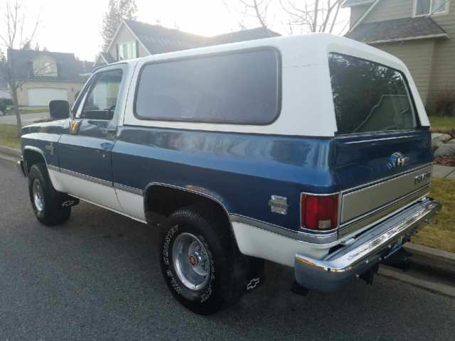 1987 Blue Chevrolet Blazer SUV