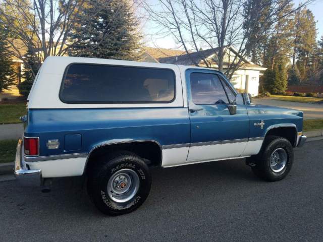 1987 Blue Chevrolet Blazer SUV