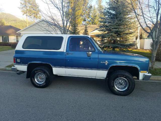 1987 Blue Chevrolet Blazer SUV