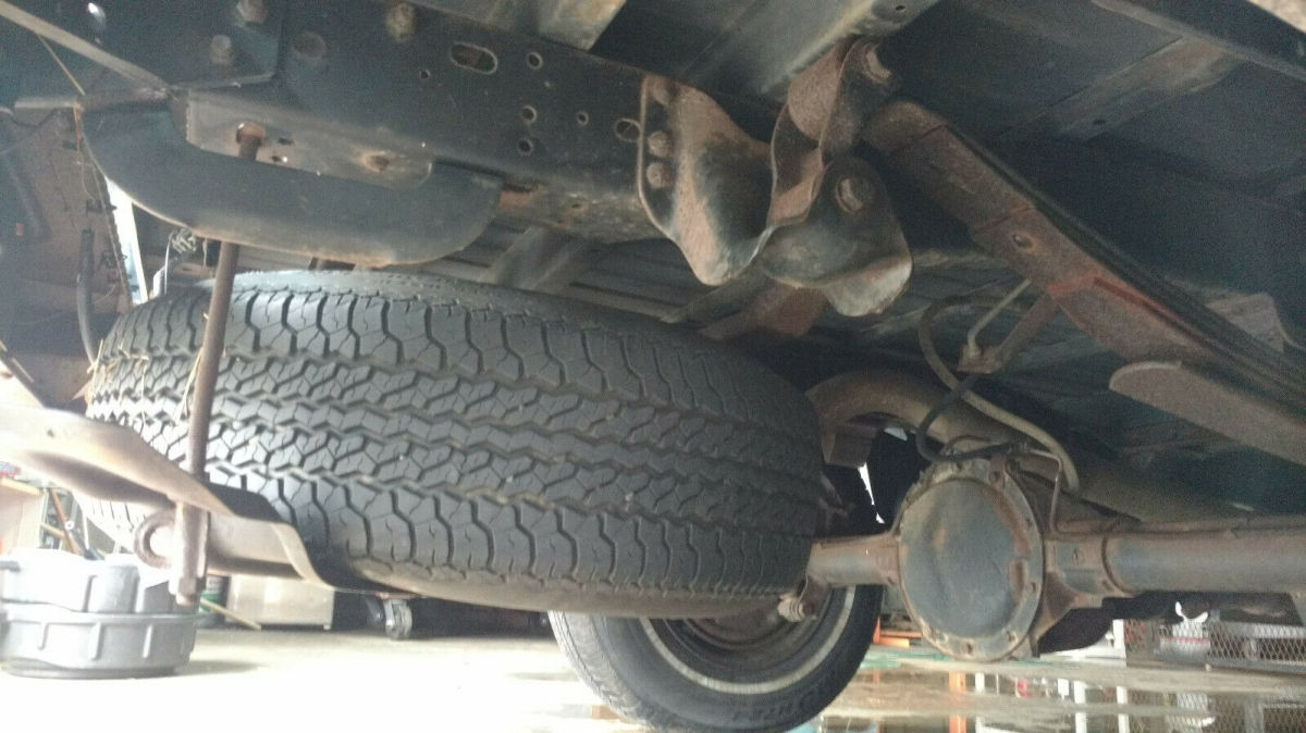 1987 Blue Chevrolet C-10 Standard Cab Pickup