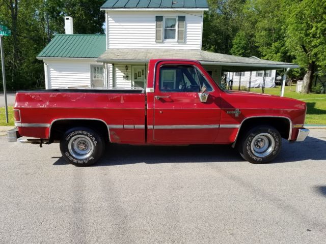 1987 Red Chevrolet C-10 Coupe