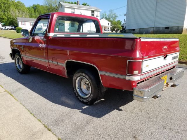 1987 Red Chevrolet C-10 Coupe