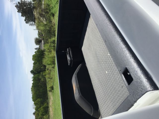 1987 White Chevrolet C-10