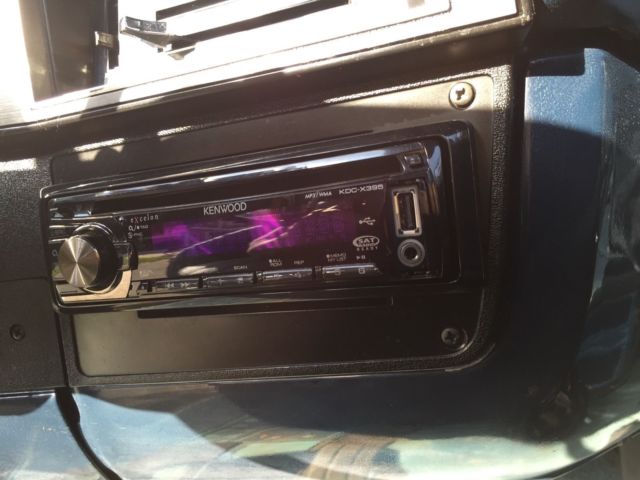 1987 White Chevrolet C-10 Standard Cab Pickup