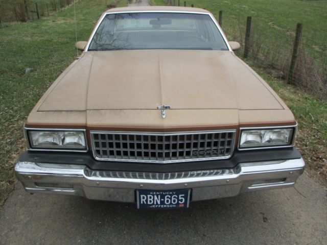 1987 Brown Chevrolet Caprice Sedan