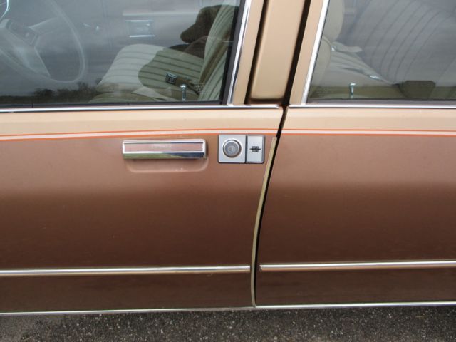 1987 Brown Chevrolet Caprice Sedan