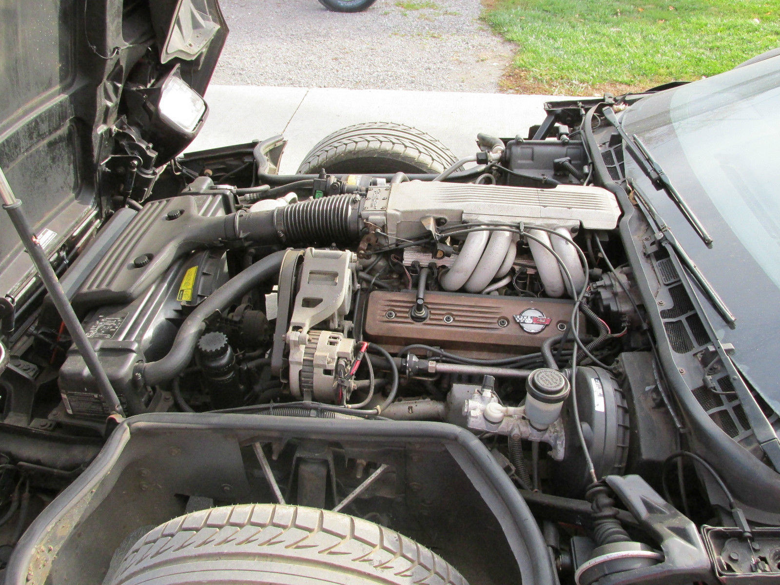 1987 Silver Chevrolet Corvette Coupe