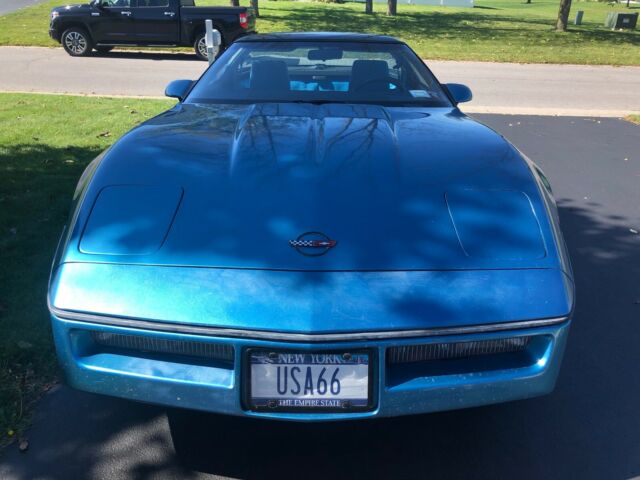 1987 Blue Chevrolet Corvette