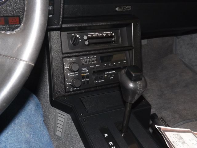 1987 White Chevrolet Camaro Coupe