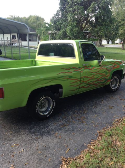 1987 Green Chevrolet Silverado 1500