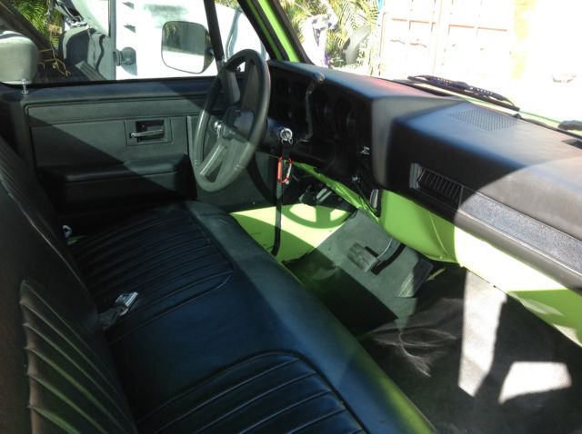 1987 Green Chevrolet Silverado 1500