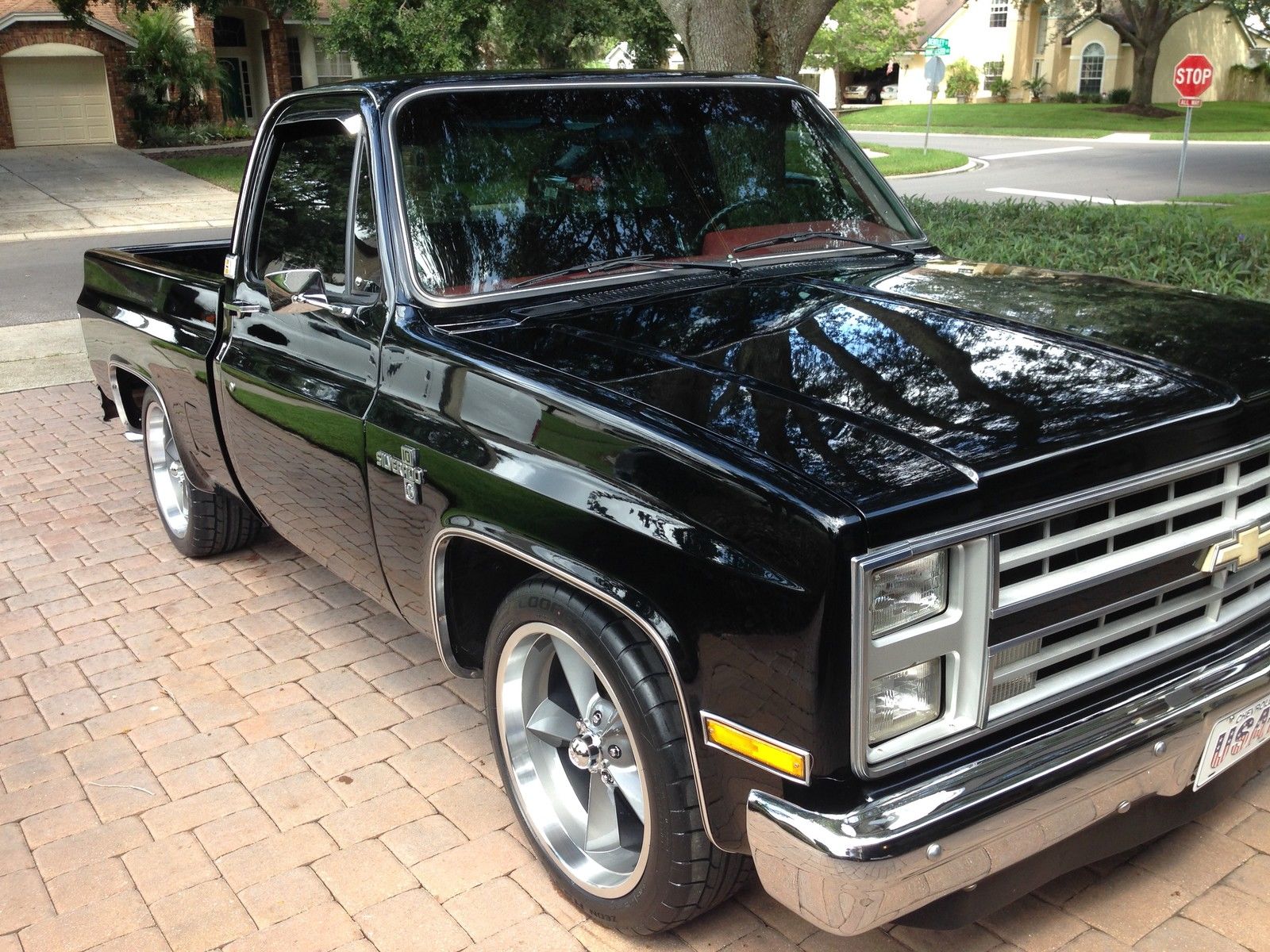 1987 Black Chevrolet C-10