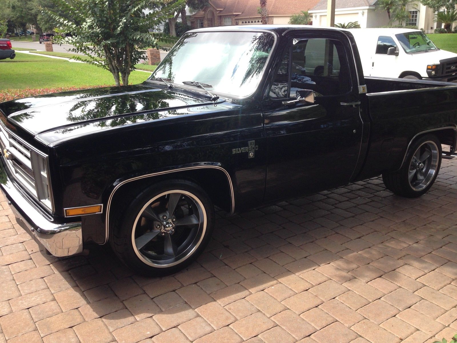 1987 Black Chevrolet C-10