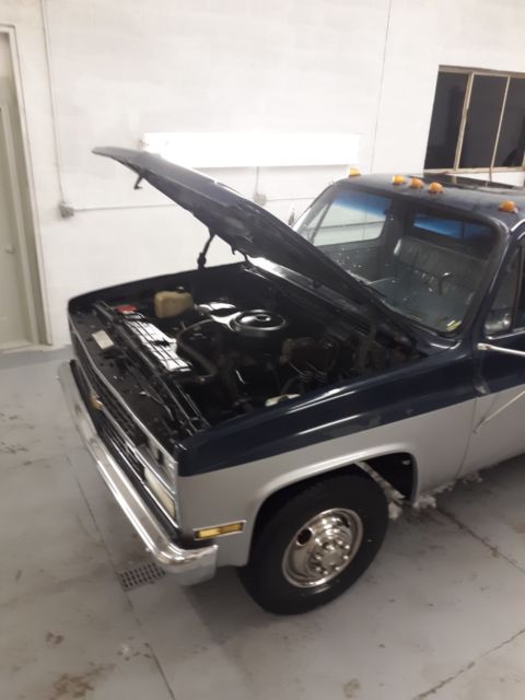 1987 Blue/Silver Chevrolet C/K Pickup 3500 Standard Cab Pickup