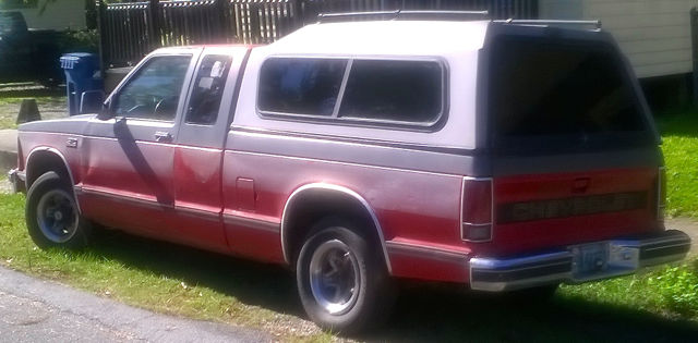 1987 Red and Gray Chevrolet S-10 Extended Cab Pickup