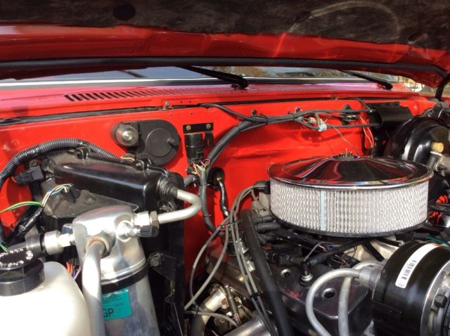 1987 Red Chevrolet C/K Pickup 1500 Standard Cab Pickup