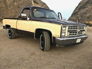 1987 BROWN BEIGE Chevrolet C-10 Crew Cab Pickup