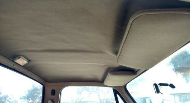 1987 BROWN BEIGE Chevrolet C-10 Crew Cab Pickup