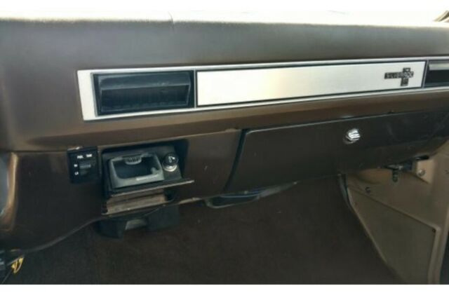 1987 BROWN BEIGE Chevrolet C-10 Crew Cab Pickup