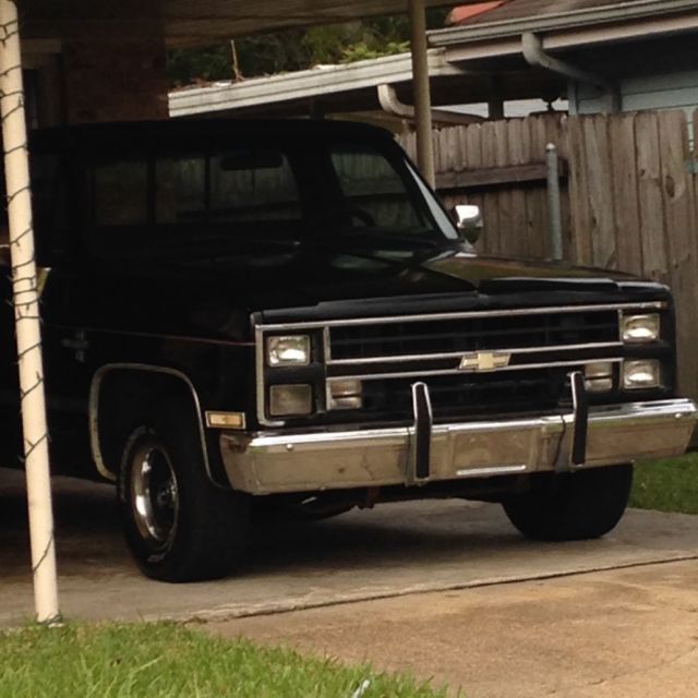 1987 Black Chevrolet C-10 Cab & Chassis