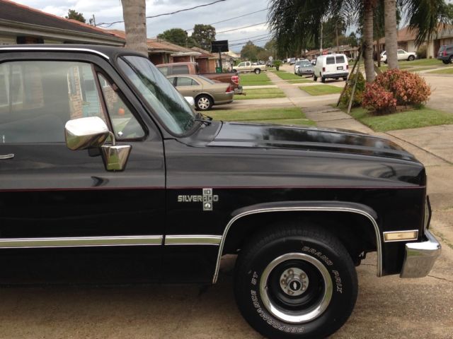 1987 Black Chevrolet C-10 Cab & Chassis