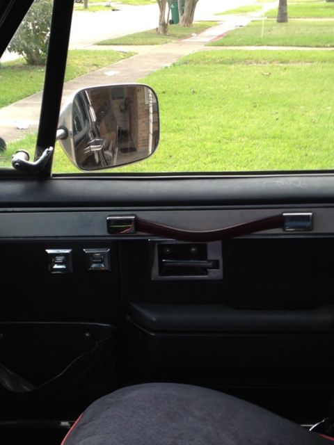 1987 Black Chevrolet C-10 Cab & Chassis