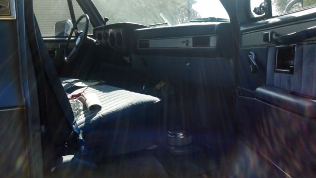 1987 Chevrolet C/K Pickup 1500 pick up 8'- bed