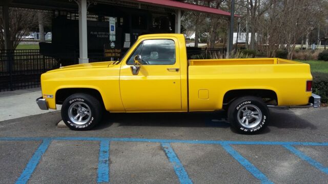 1987 Yellow Chevrolet C-10 Standard Cab Pickup