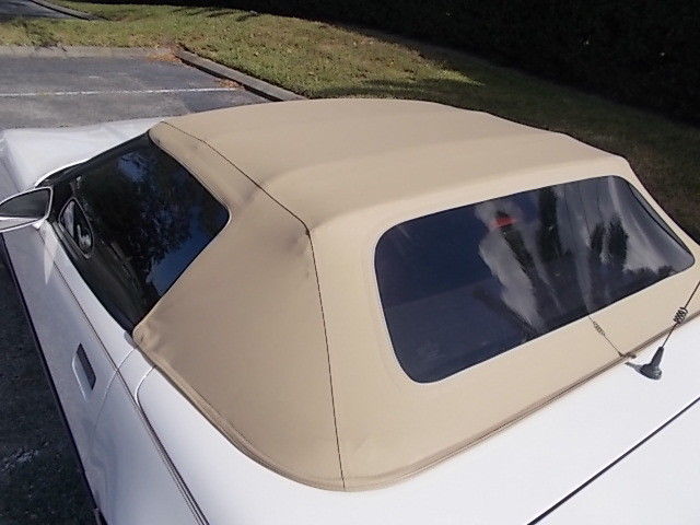 1987 White Chevrolet Corvette Convertible