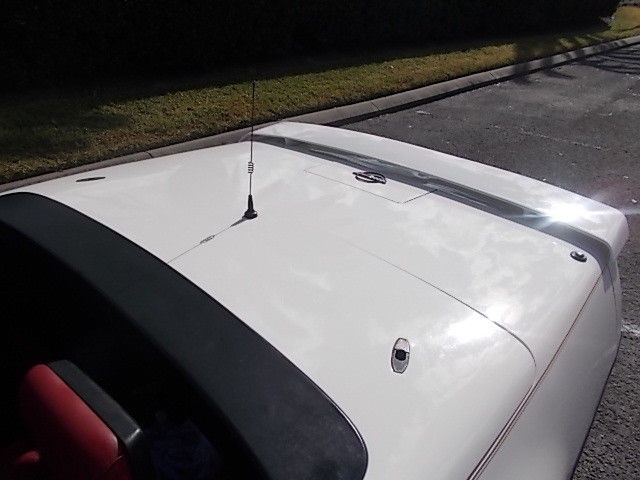 1987 White Chevrolet Corvette Convertible