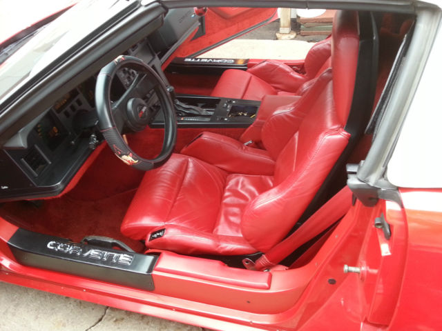 1987 Red Chevrolet Corvette Convertible
