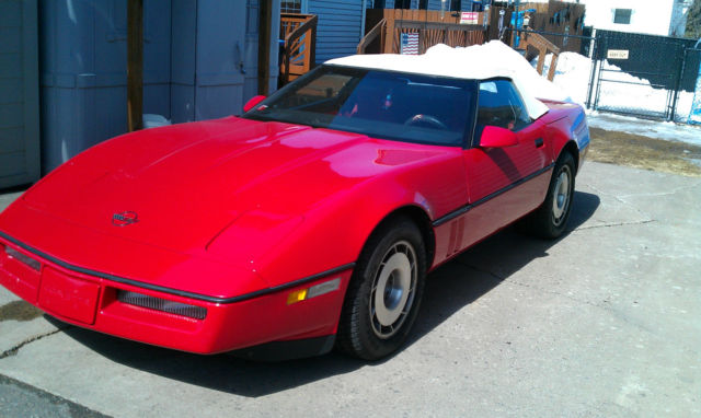 1987 Red Chevrolet Corvette Convertible