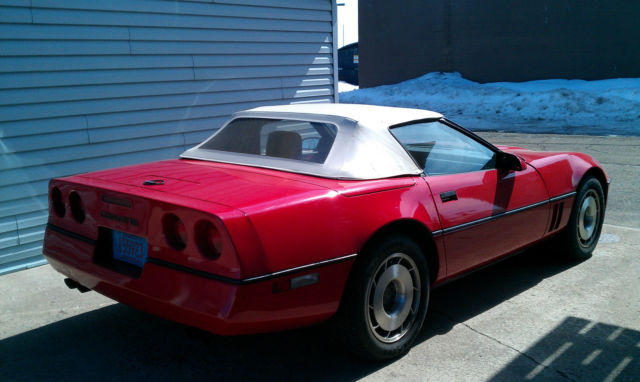1987 Red Chevrolet Corvette Convertible