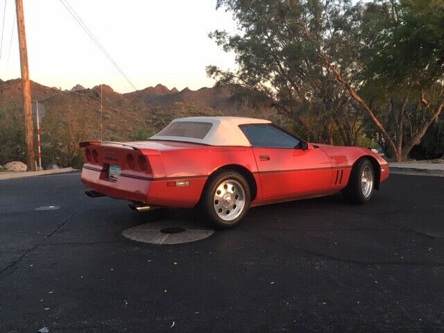 1987 Red Chevrolet Corvette Convertible
