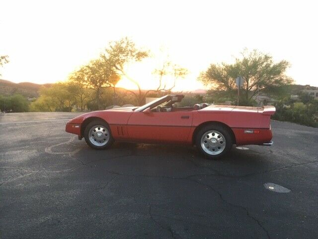 1987 Red Chevrolet Corvette Convertible