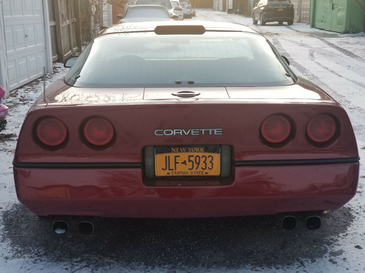 1987 Burgundy Chevrolet Corvette Hatchback
