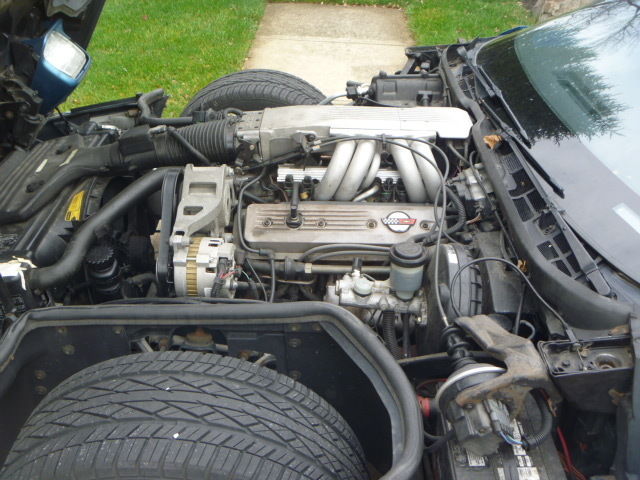 1987 Medium Blue Metallic (2OU) Chevrolet Corvette Coupe