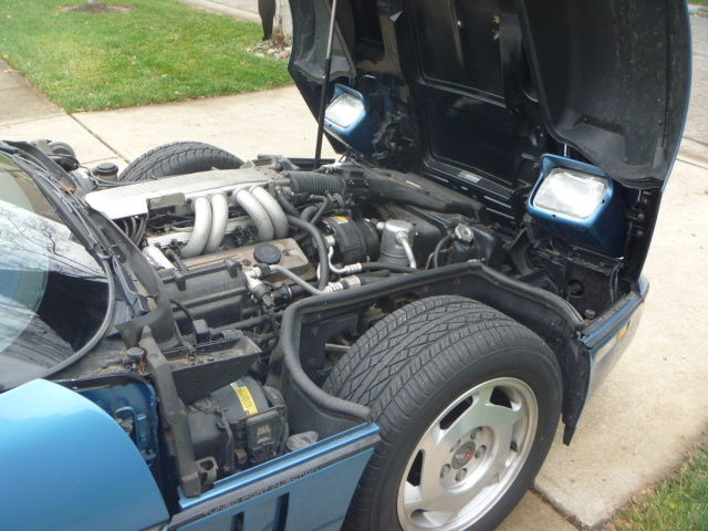 1987 Medium Blue Metallic (2OU) Chevrolet Corvette Coupe