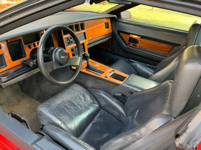 1987 Red Chevrolet Corvette